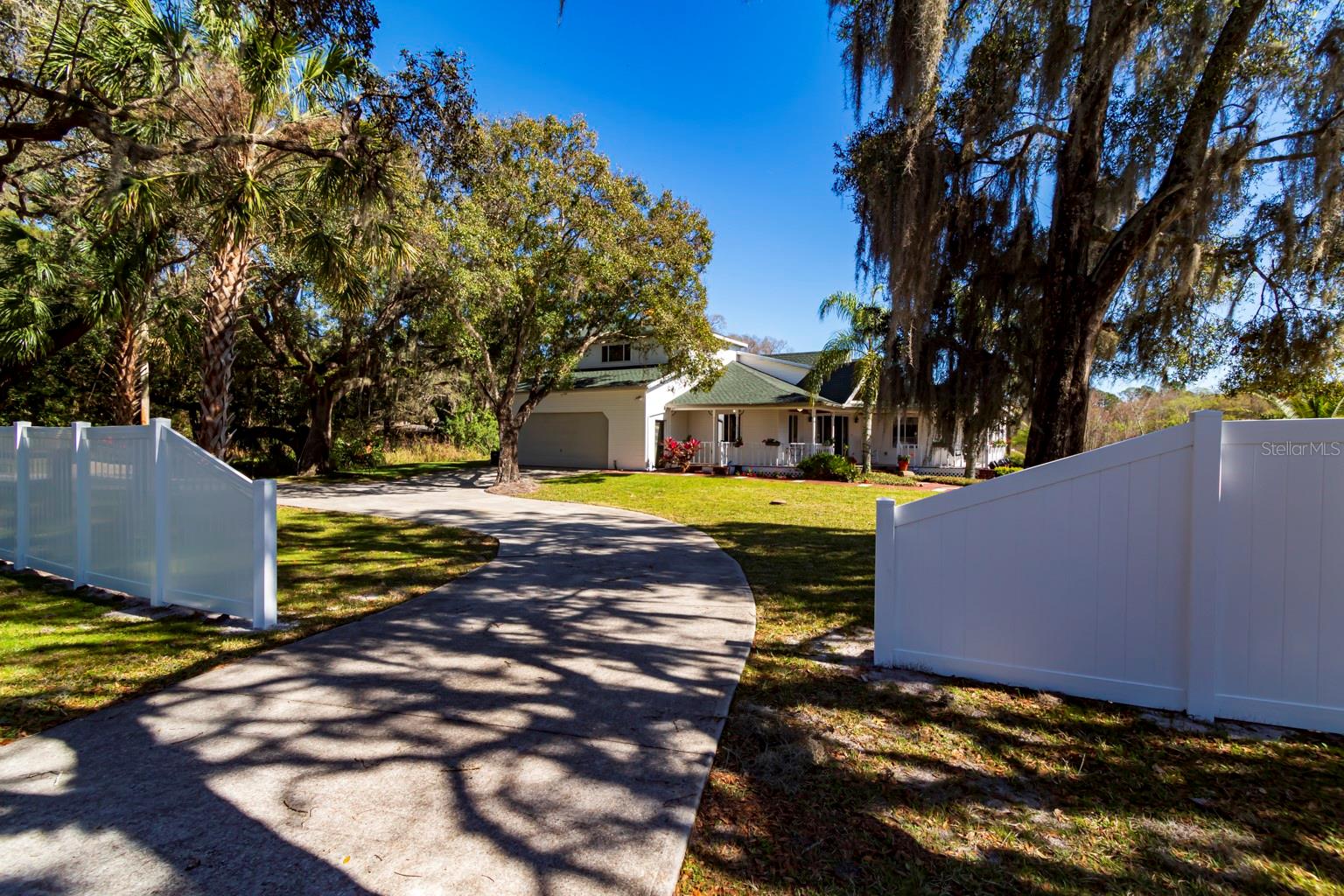9215 RIDGE RD, NEW PORT RICHEY, FL — photo 11