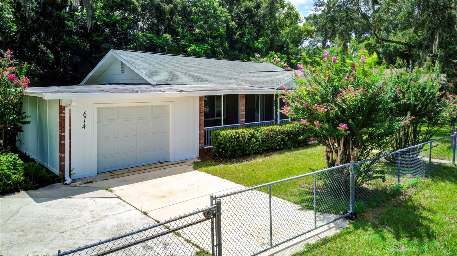 614 POWELL ST, WILDWOOD, FL — photo 4