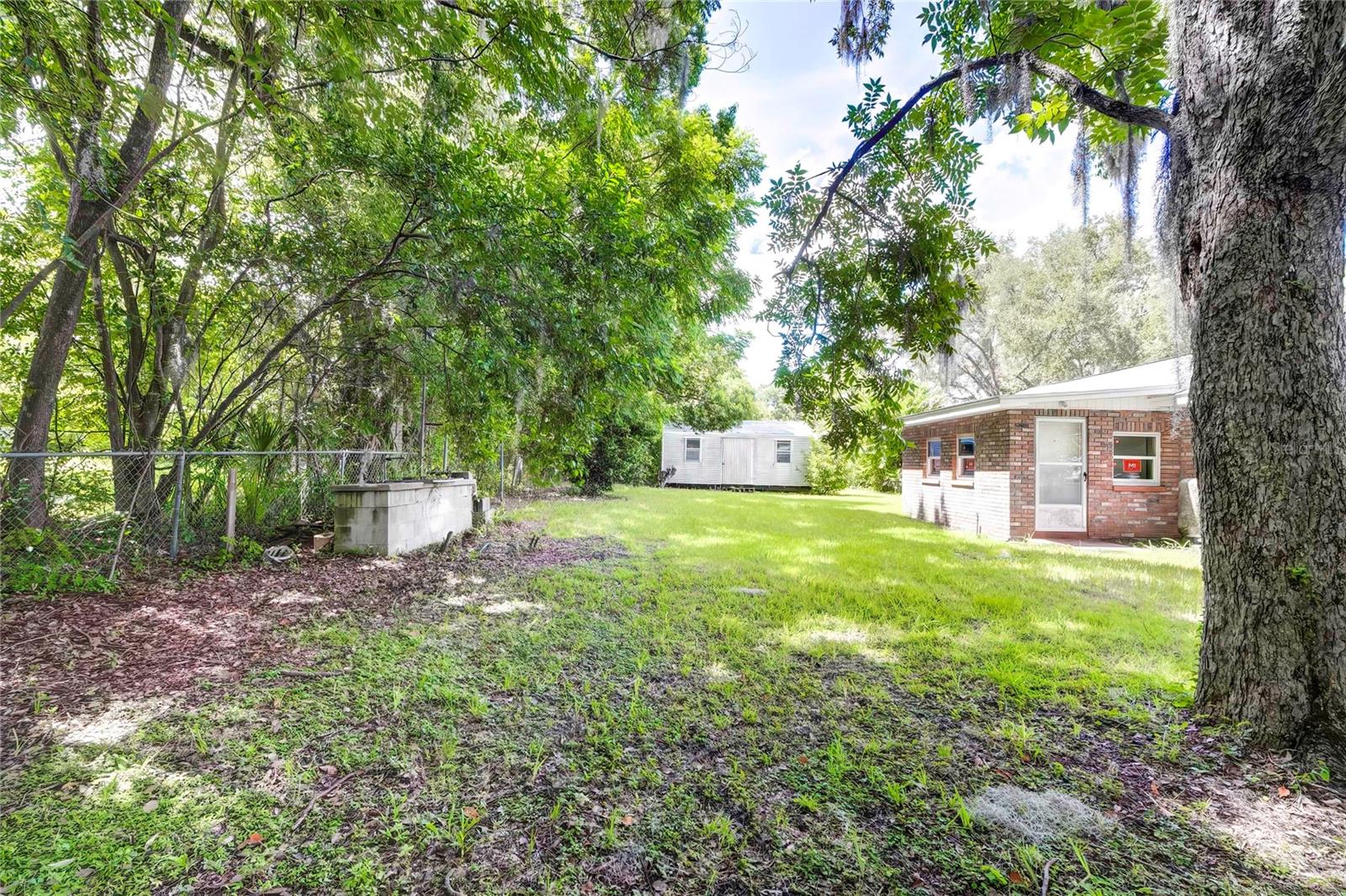 614 POWELL ST, WILDWOOD, FL — photo 11