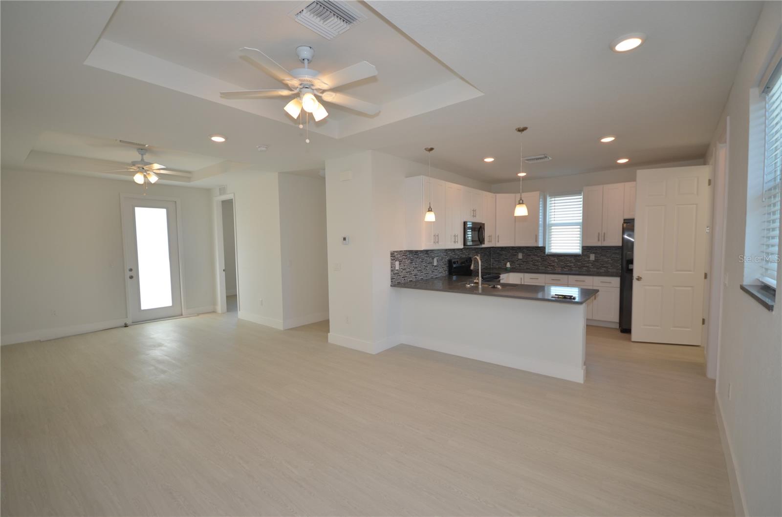 8581 AGATE ST, PORT CHARLOTTE, FL — photo 4