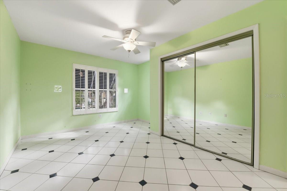 2713 CHAMBRAY LN, TAMPA, FL — photo 33