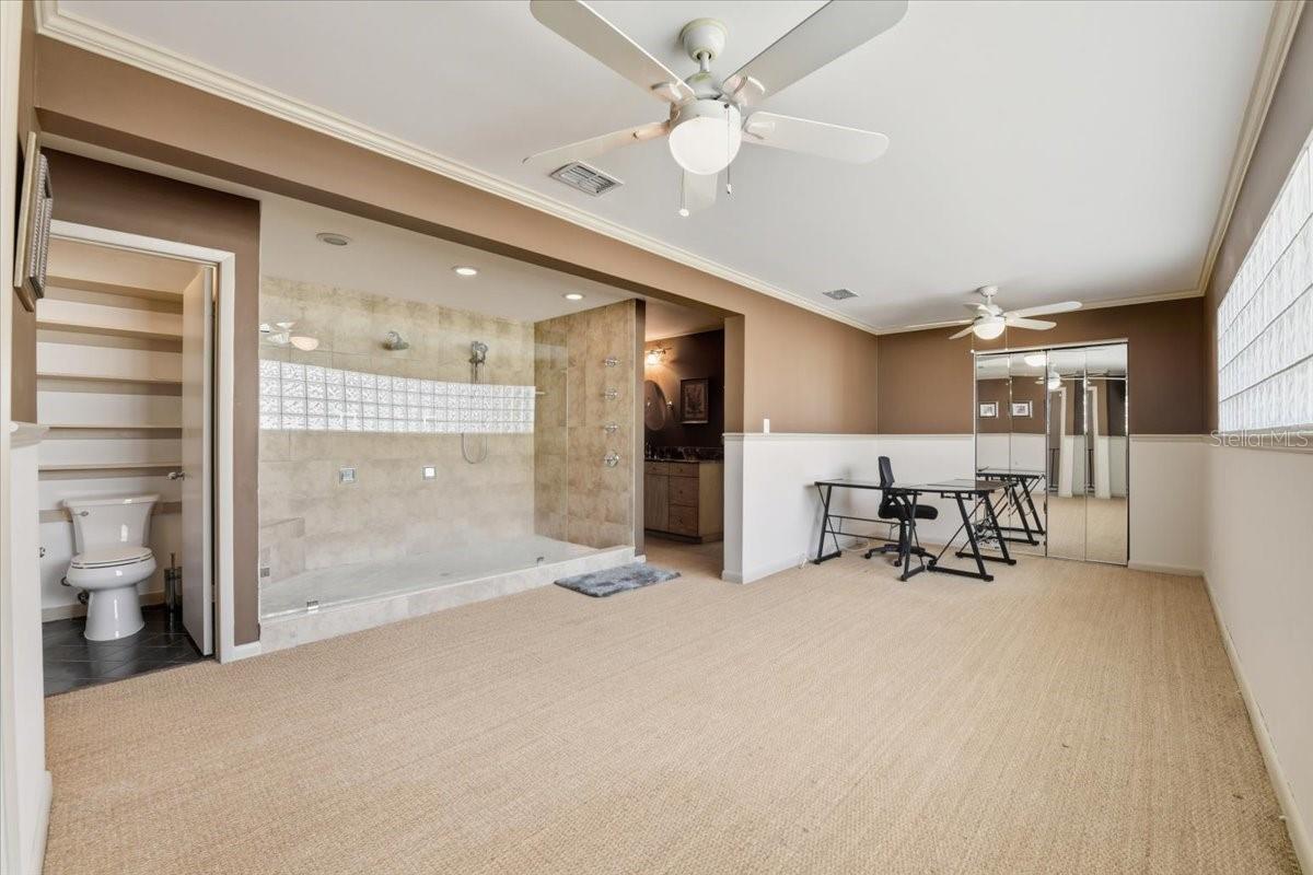 2713 CHAMBRAY LN, TAMPA, FL — photo 43