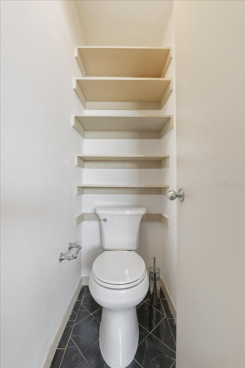 2713 CHAMBRAY LN, TAMPA, FL — photo 46