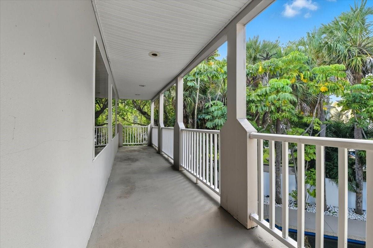 2713 CHAMBRAY LN, TAMPA, FL — photo 49