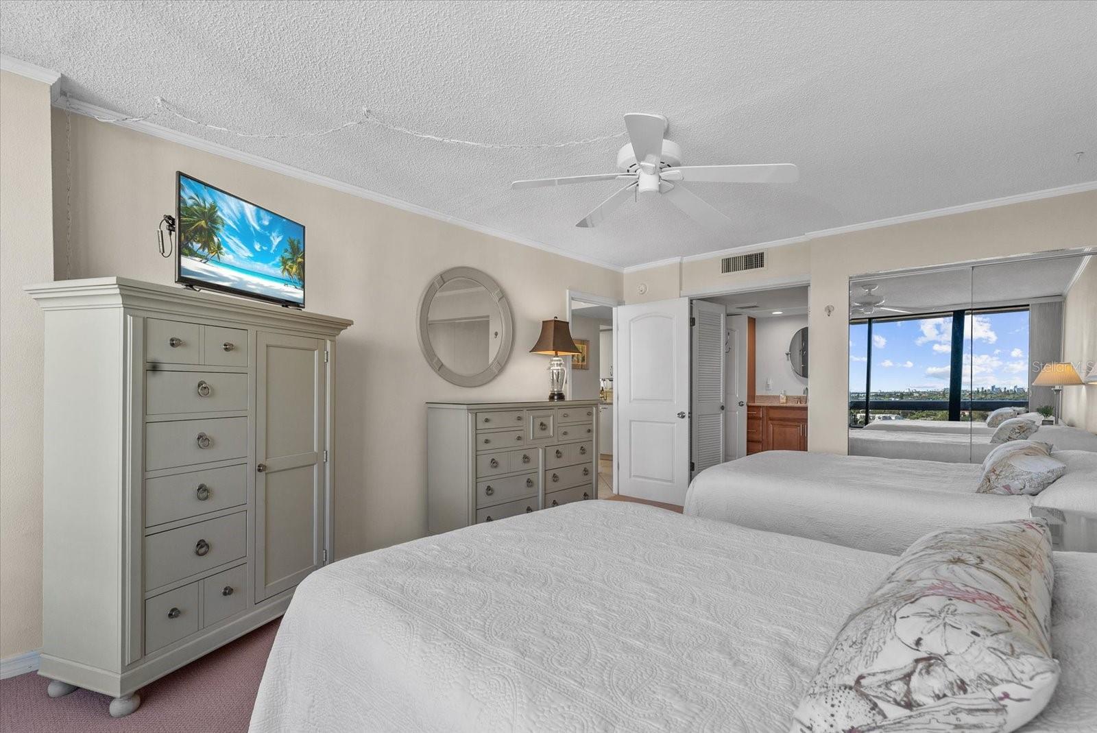 5400 OCEAN BLVD #9-4, SARASOTA, FL — photo 43