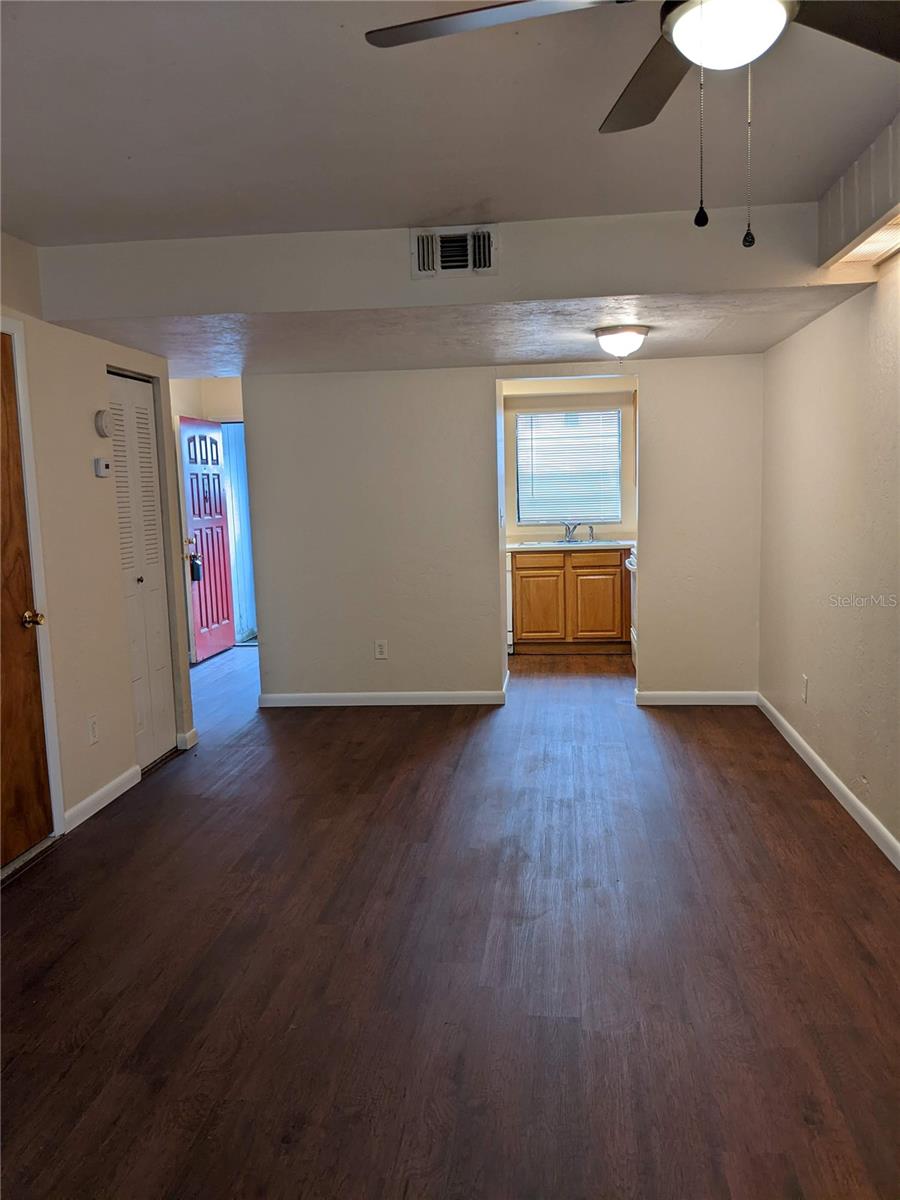 4123 SW 15TH PL #3, GAINESVILLE, FL — photo 2