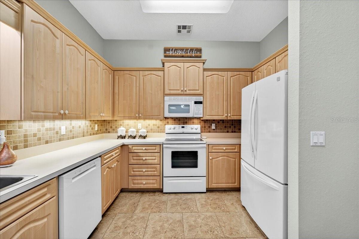 1102 MOTORCOACH DR, POLK CITY, FL — photo 23