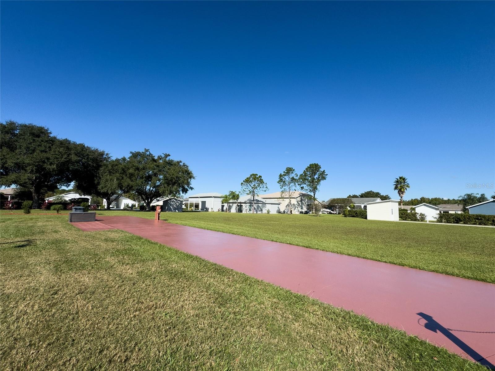 1052 CARAVAN LOOP, POLK CITY, FL — photo 9
