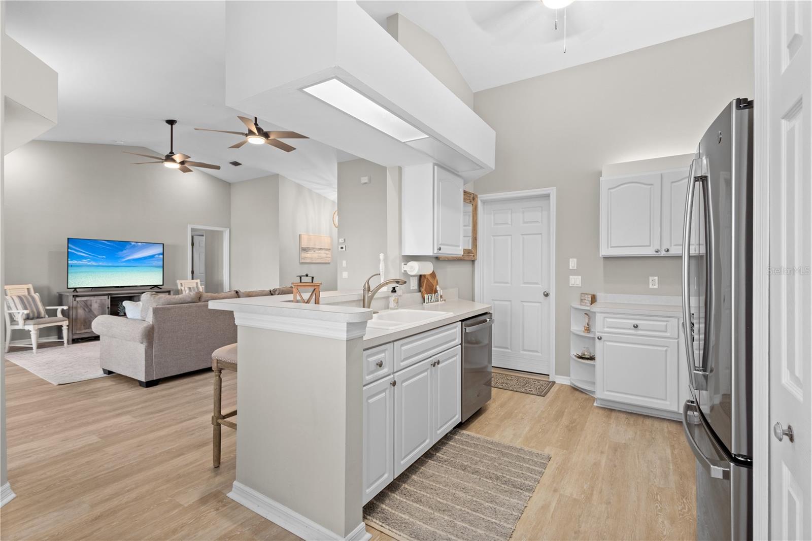 12454 SW KINGSWAY CIR #202, LAKE SUZY, FL — photo 10