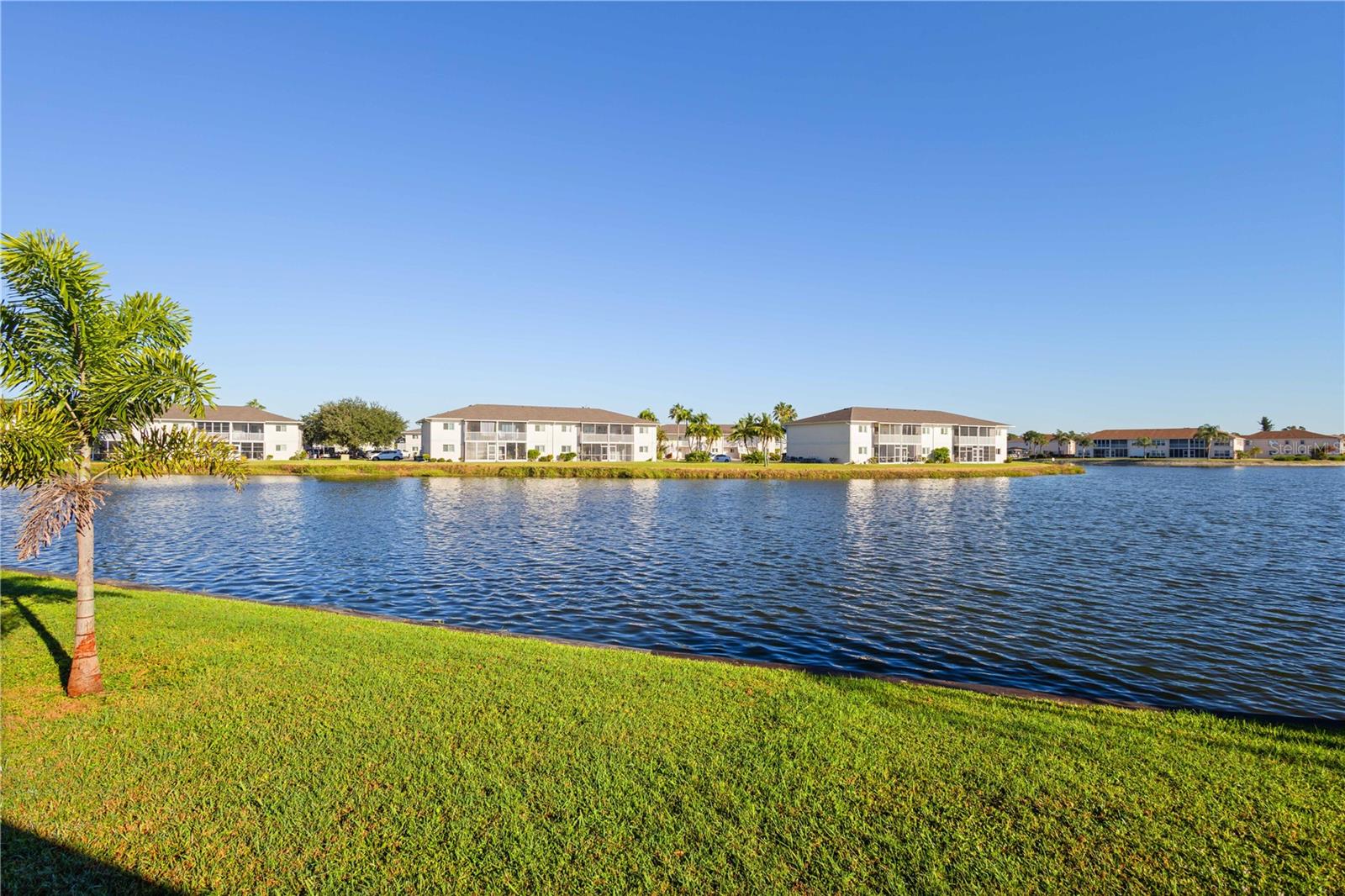 12454 SW KINGSWAY CIR #202, LAKE SUZY, FL — photo 19
