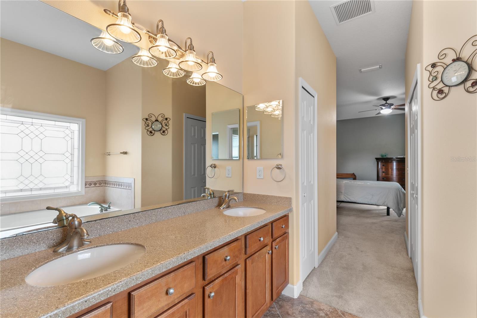 8860 BRIDGEPORT BAY CIR, MOUNT DORA, FL — photo 53