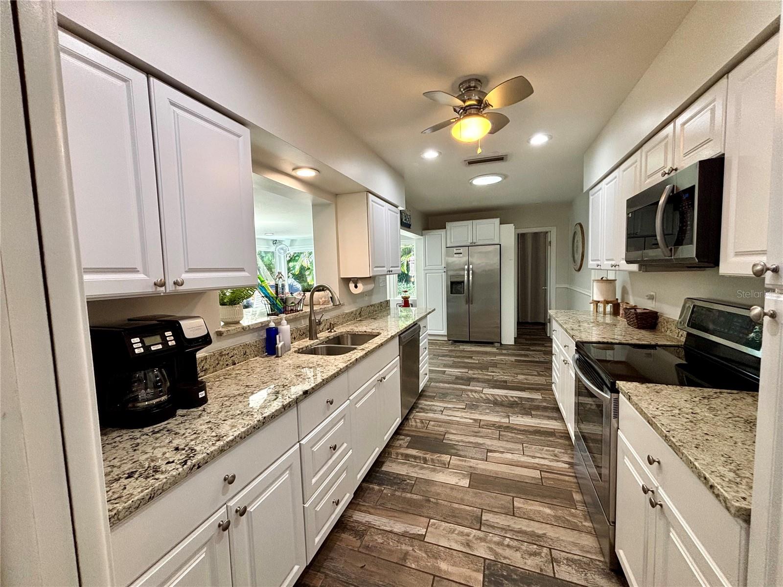 1214 21ST ST W, BRADENTON, FL — photo 56