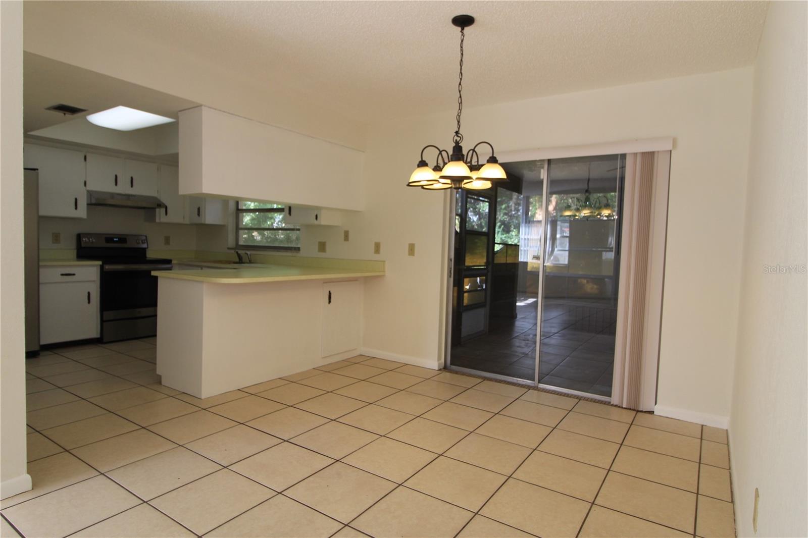 932 N FAIRBAIRN DR, DELTONA, FL — photo 6