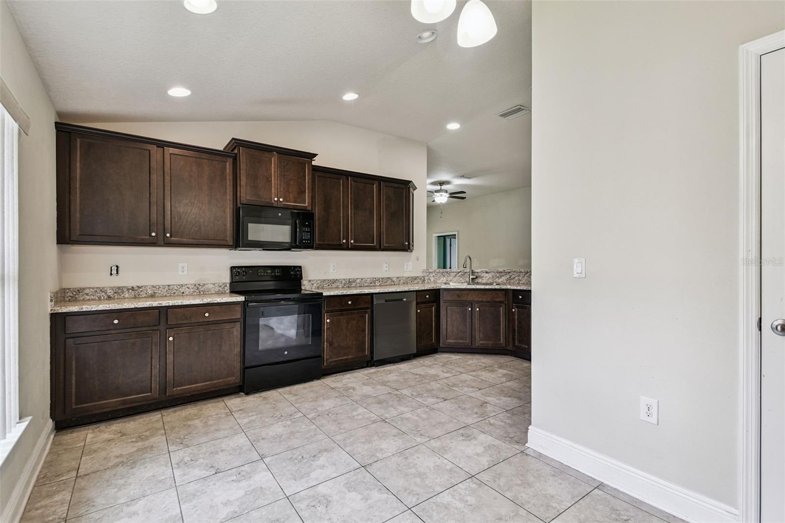 8910 52ND AVE E, PALMETTO, FL — photo 26
