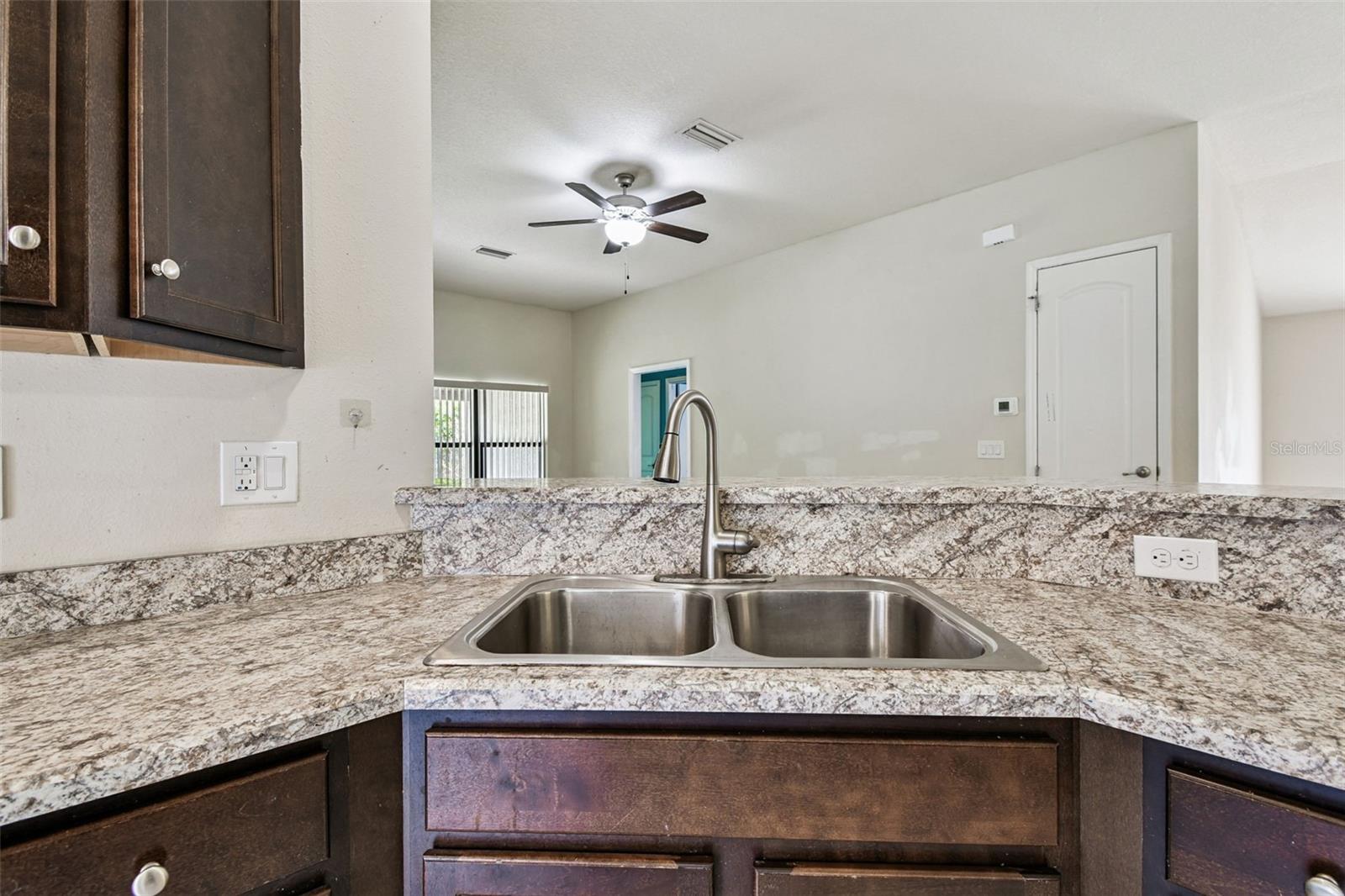 8910 52ND AVE E, PALMETTO, FL — photo 30
