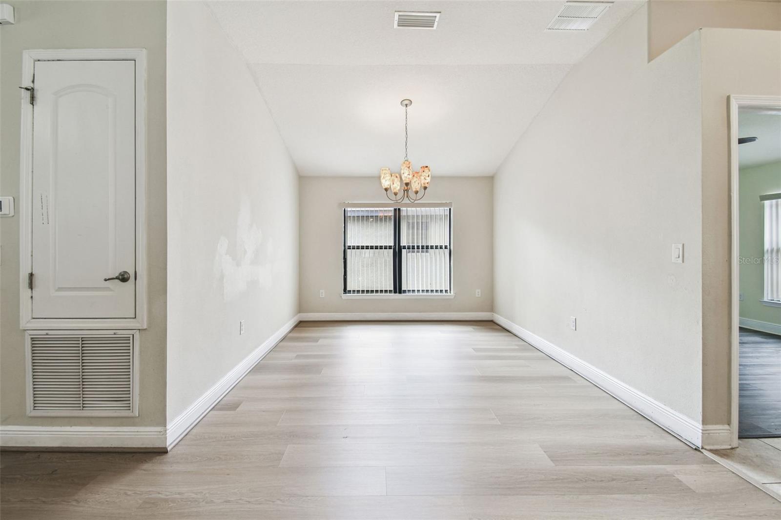 8910 52ND AVE E, PALMETTO, FL — photo 32