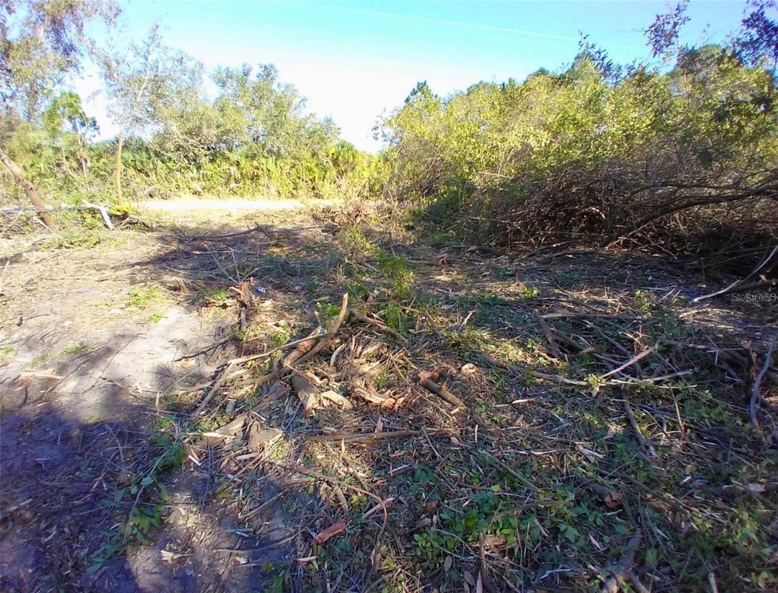 4193 CHIPPEWA ST, PORT CHARLOTTE, FL — photo 3