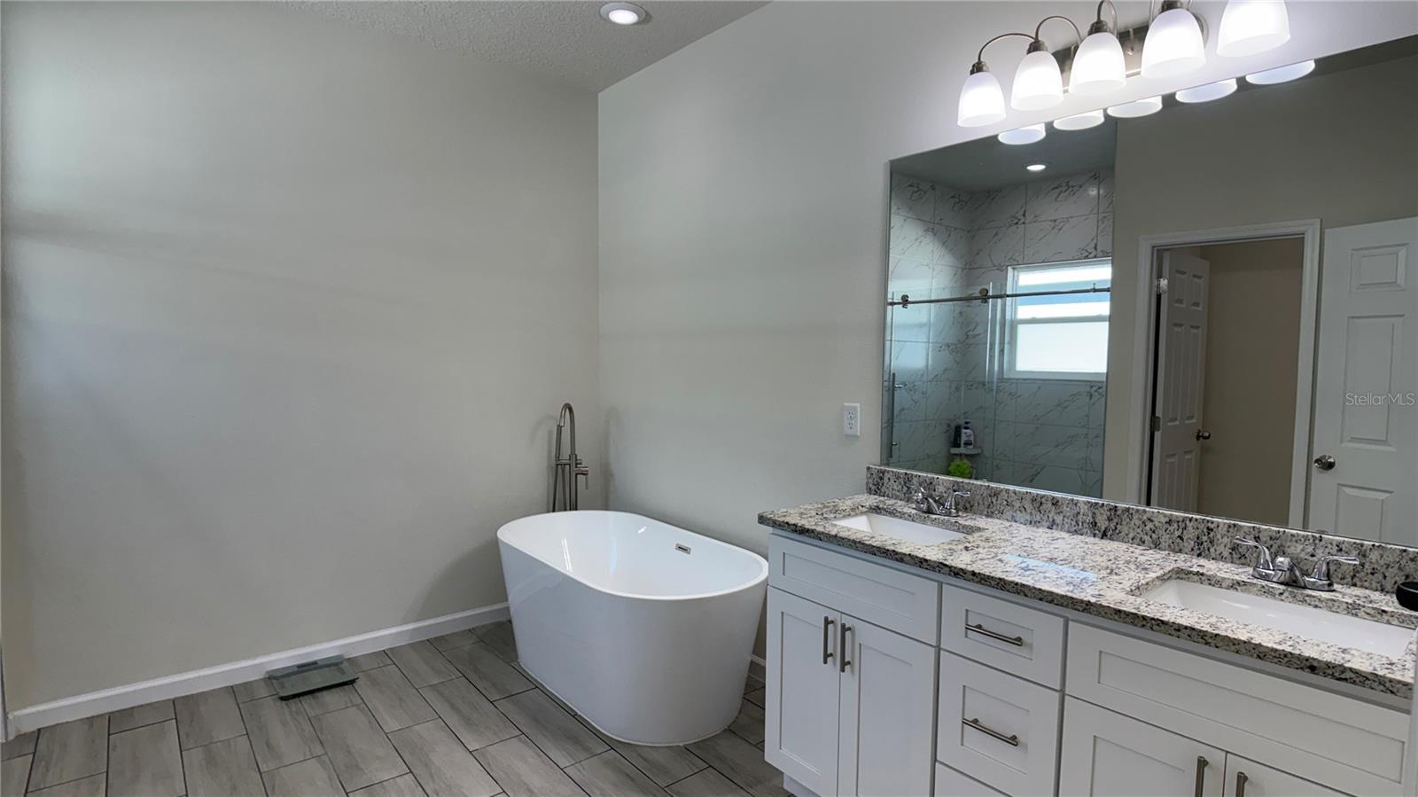 2129 HIBISCUS PL, POINCIANA, FL — photo 15