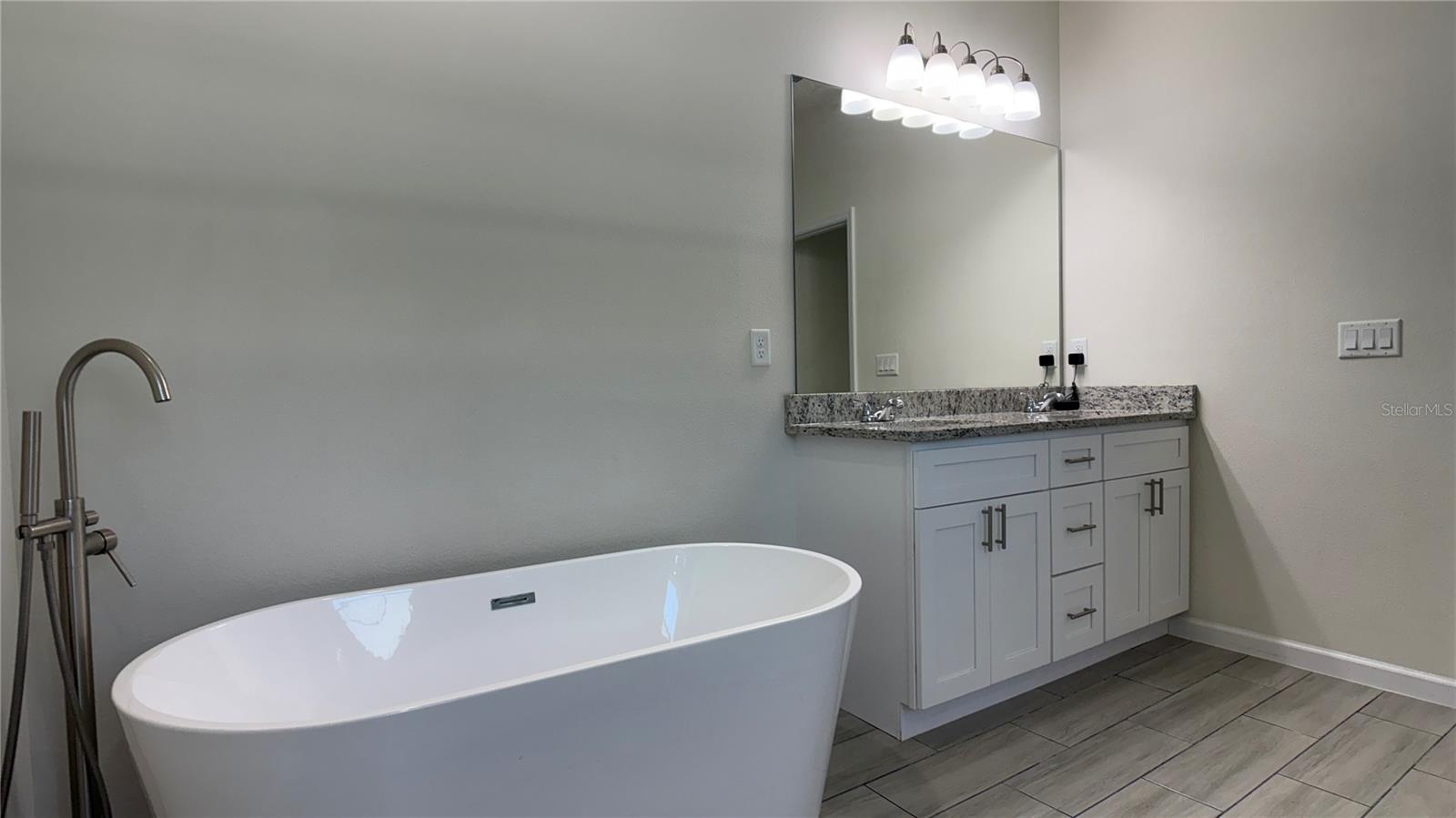 2129 HIBISCUS PL, POINCIANA, FL — photo 16
