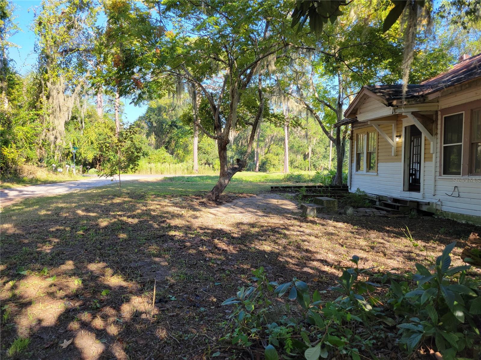 15031 SE 189TH PL, HAWTHORNE, FL — photo 2