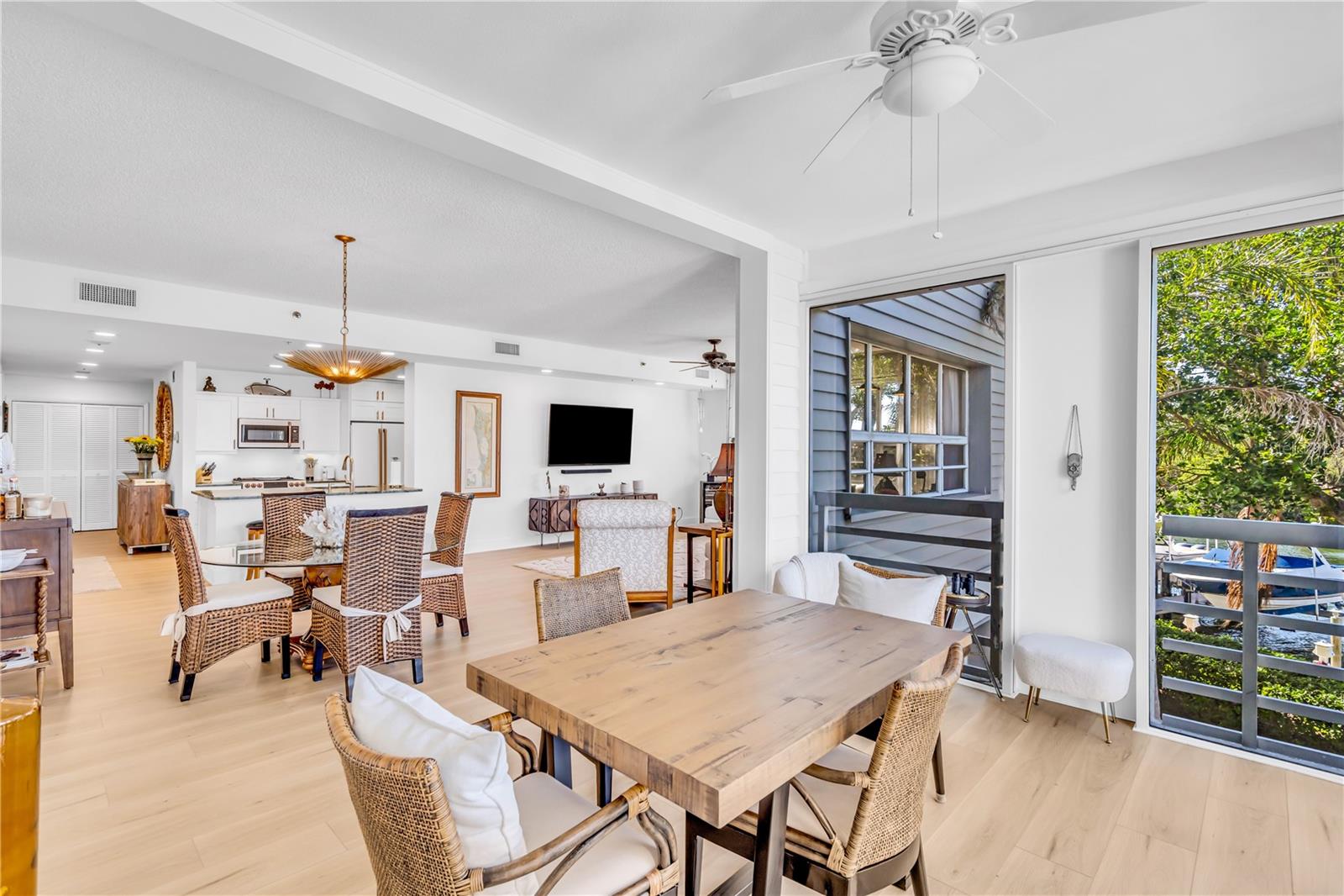 615 DREAM ISLAND PL #201, LONGBOAT KEY, FL — photo 16