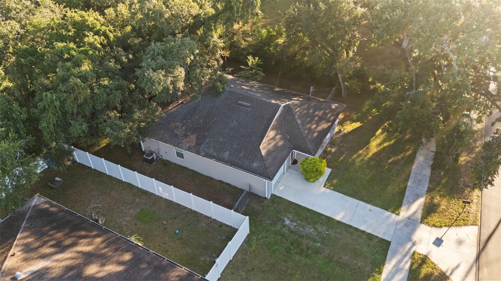 4216 E YUKON ST, TAMPA, FL — photo 17