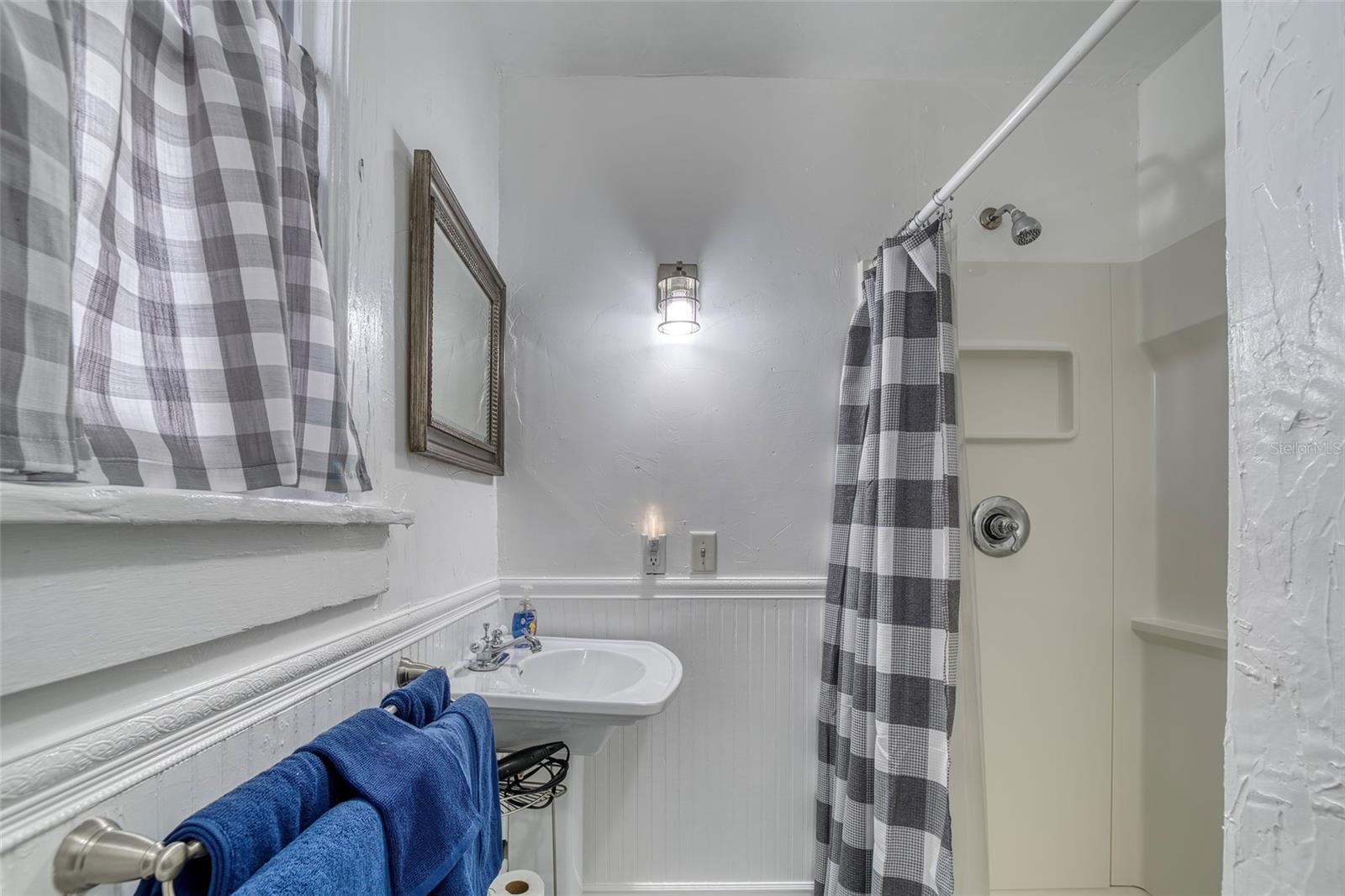 304 15TH ST W, BRADENTON, FL — photo 37