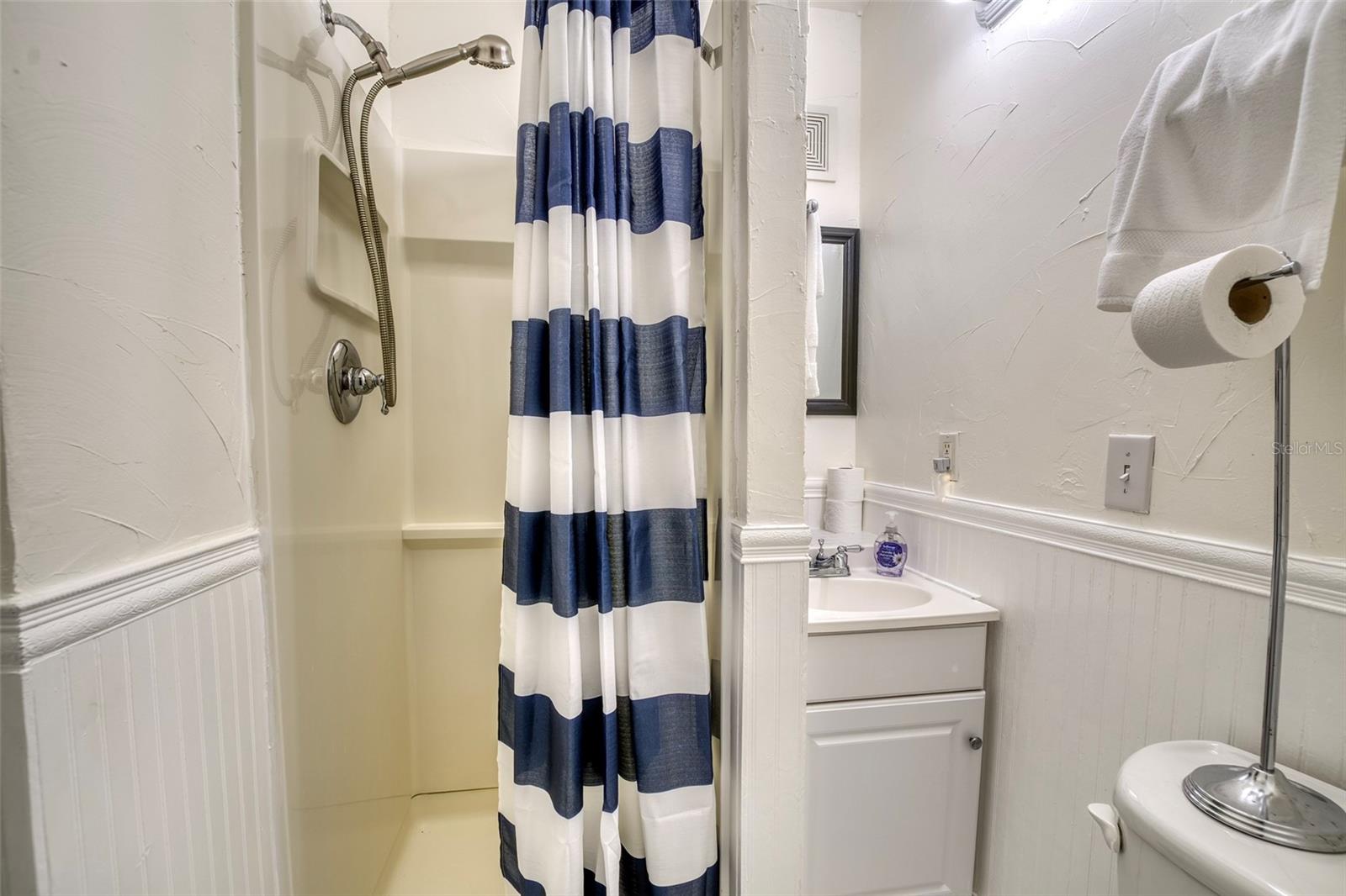 304 15TH ST W, BRADENTON, FL — photo 43