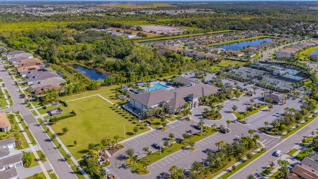 4922 SIENNA ISLES AVE, WIMAUMA, FL — photo 57