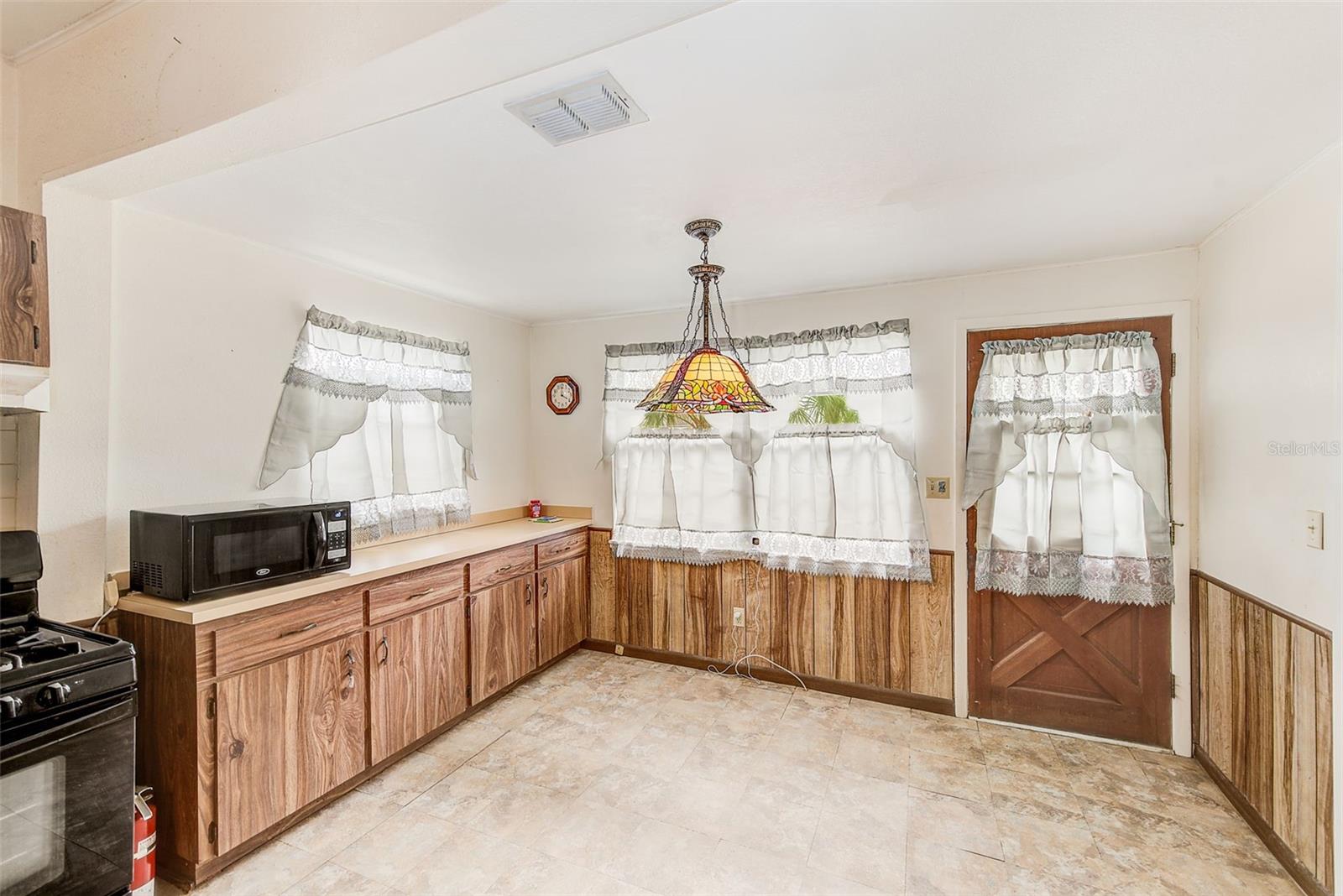 632 CROSS ST, TARPON SPRINGS, FL — photo 28