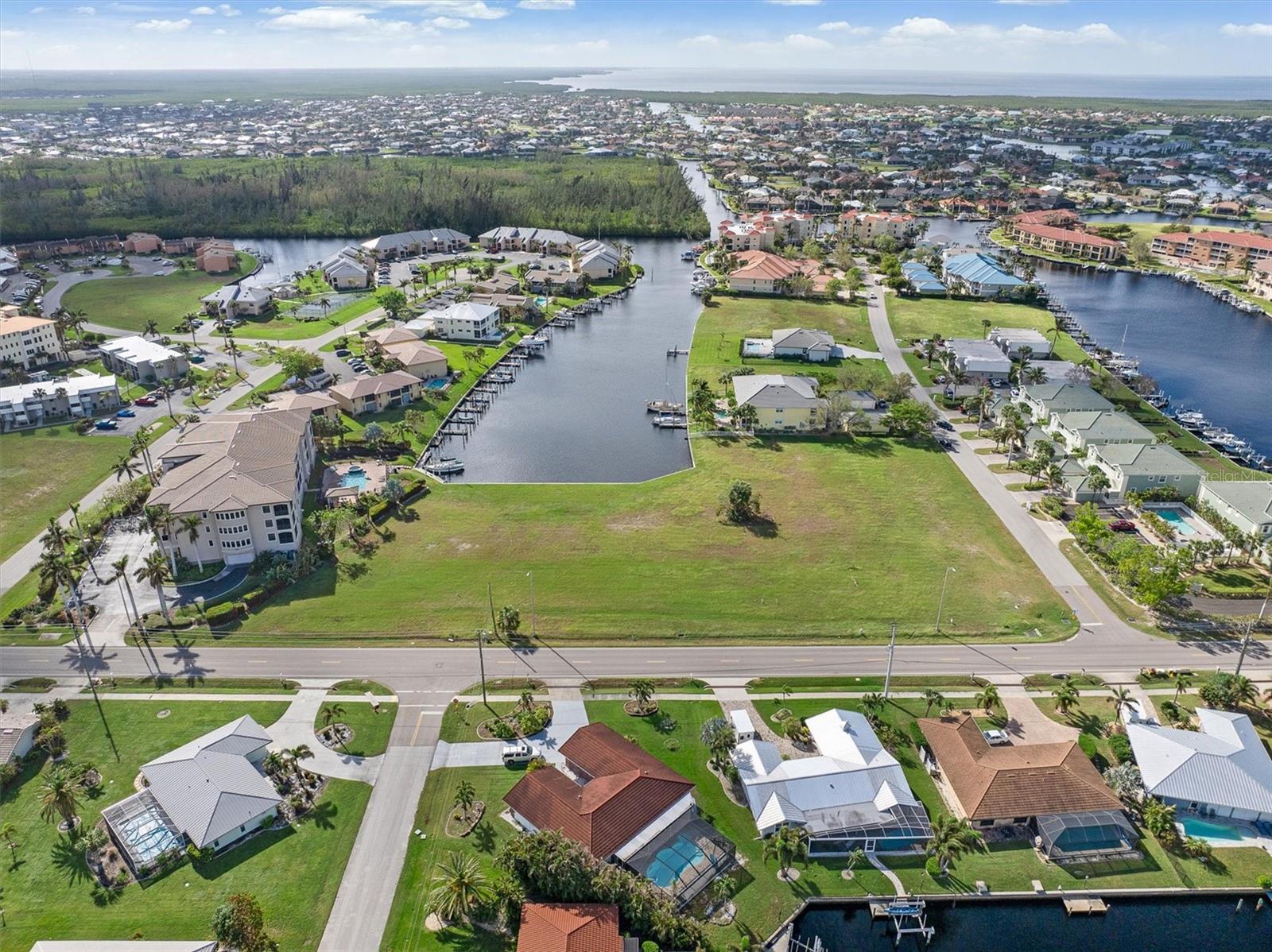 1359 AQUI ESTA DR, PUNTA GORDA, FL
