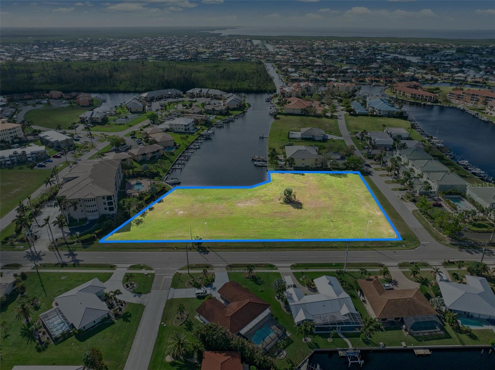 1359 AQUI ESTA DR, PUNTA GORDA, FL — photo 3