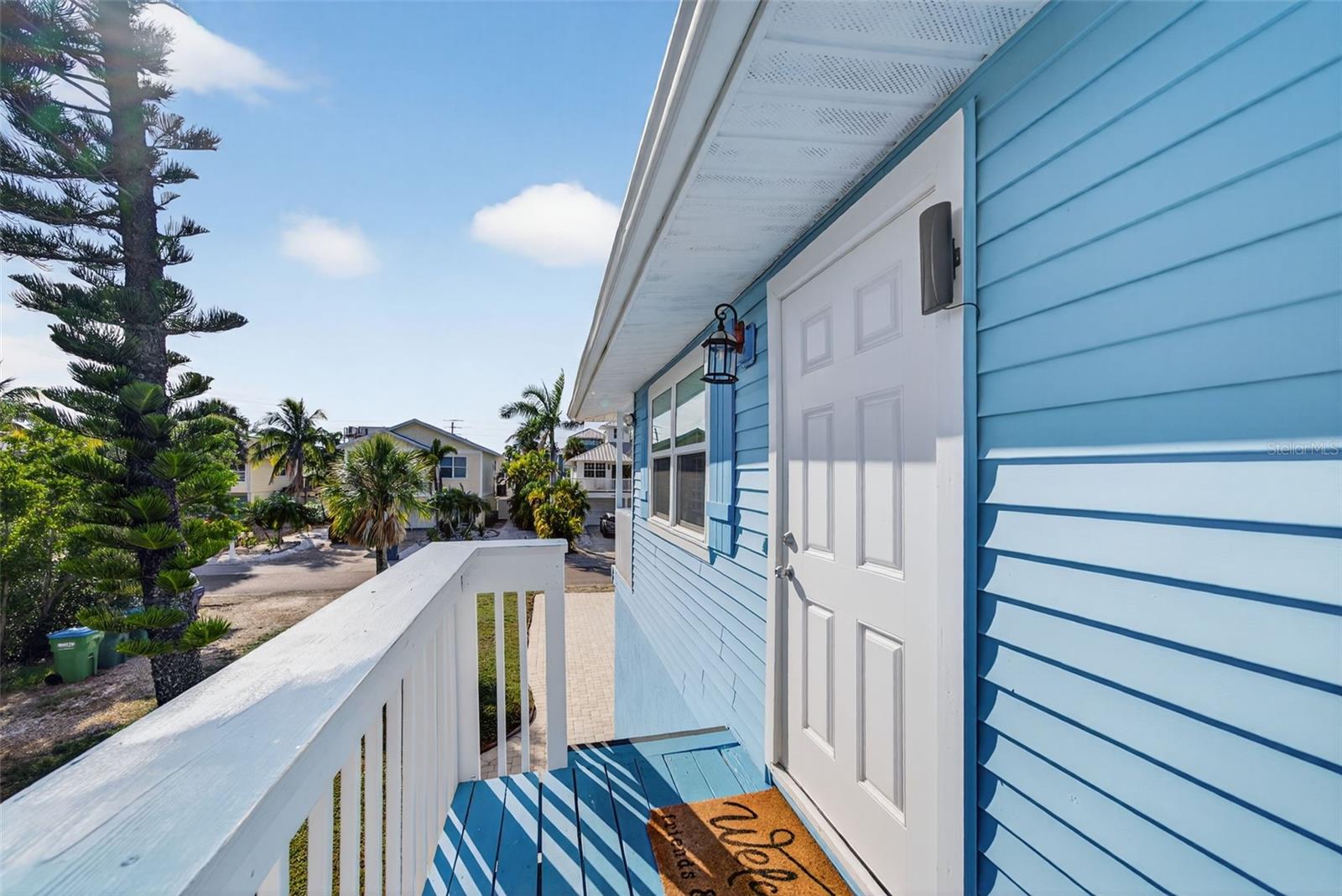 2915 AVENUE C, HOLMES BEACH, FL — photo 10