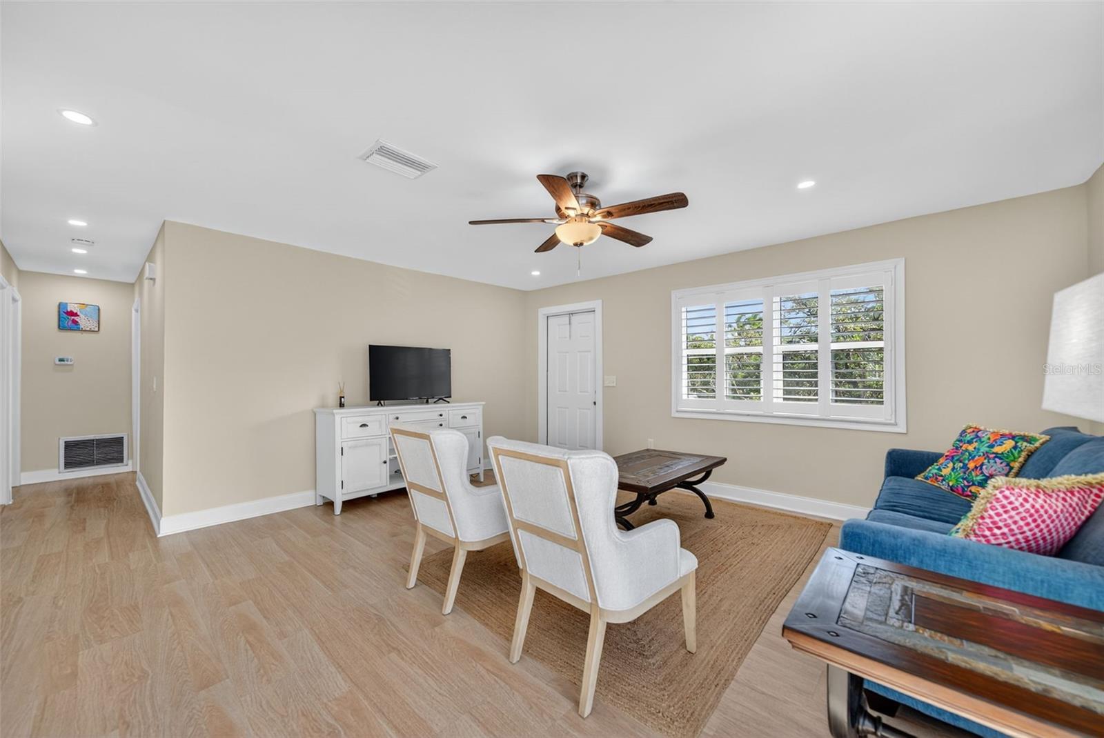 2915 AVENUE C, HOLMES BEACH, FL — photo 13