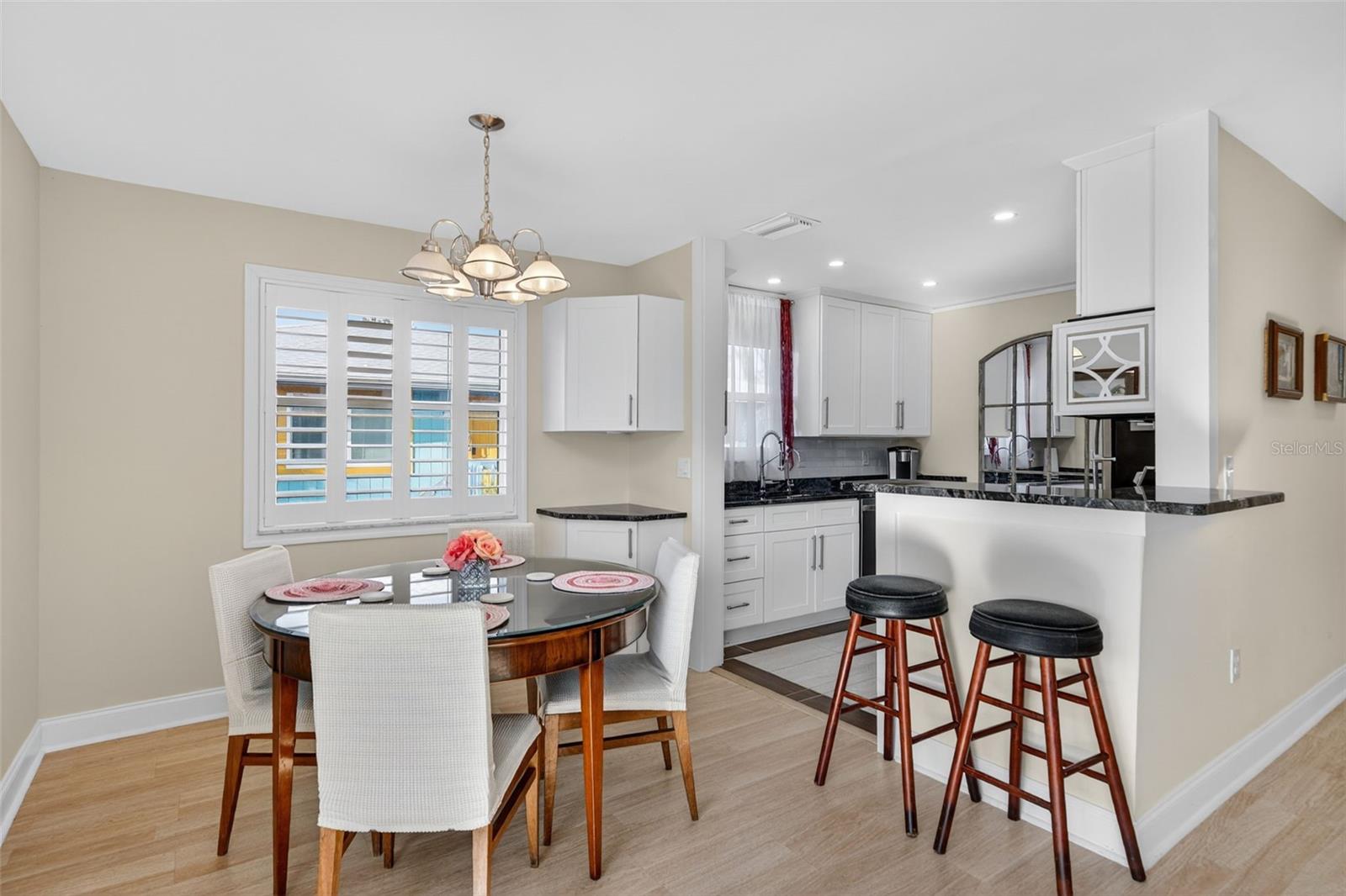 2915 AVENUE C, HOLMES BEACH, FL — photo 15
