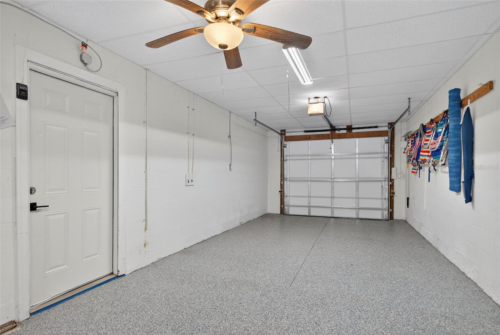 2915 AVENUE C, HOLMES BEACH, FL — photo 30