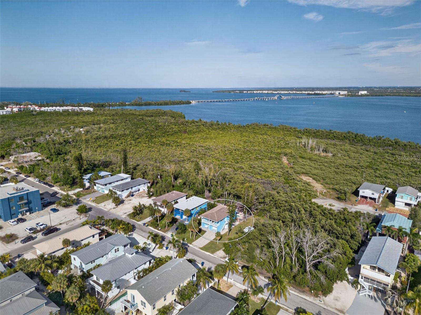 2915 AVENUE C, HOLMES BEACH, FL — photo 50