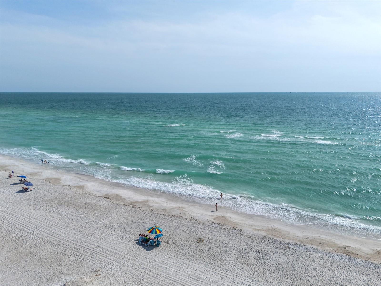 2915 AVENUE C, HOLMES BEACH, FL — photo 54