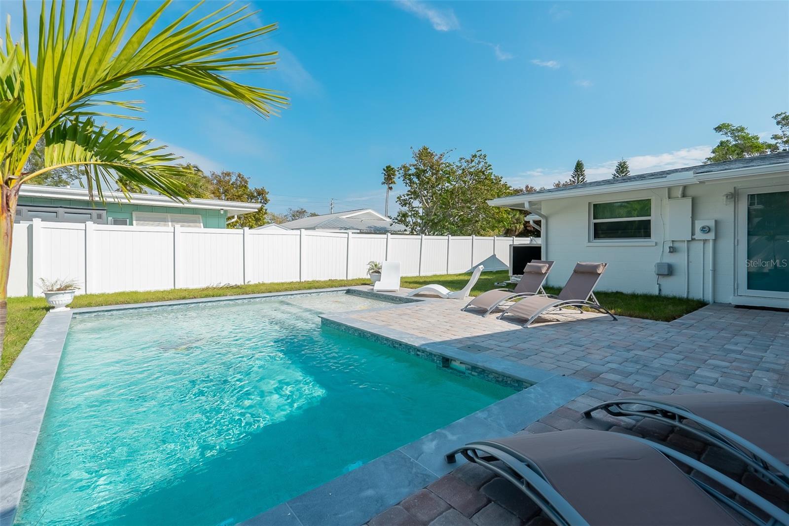 408 71ST ST, HOLMES BEACH, FL — photo 17