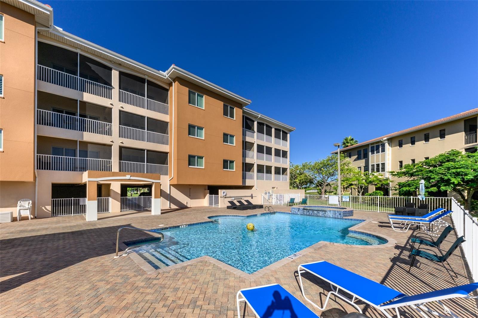 3322 PURPLE MARTIN DR #135, PUNTA GORDA, FL — photo 4