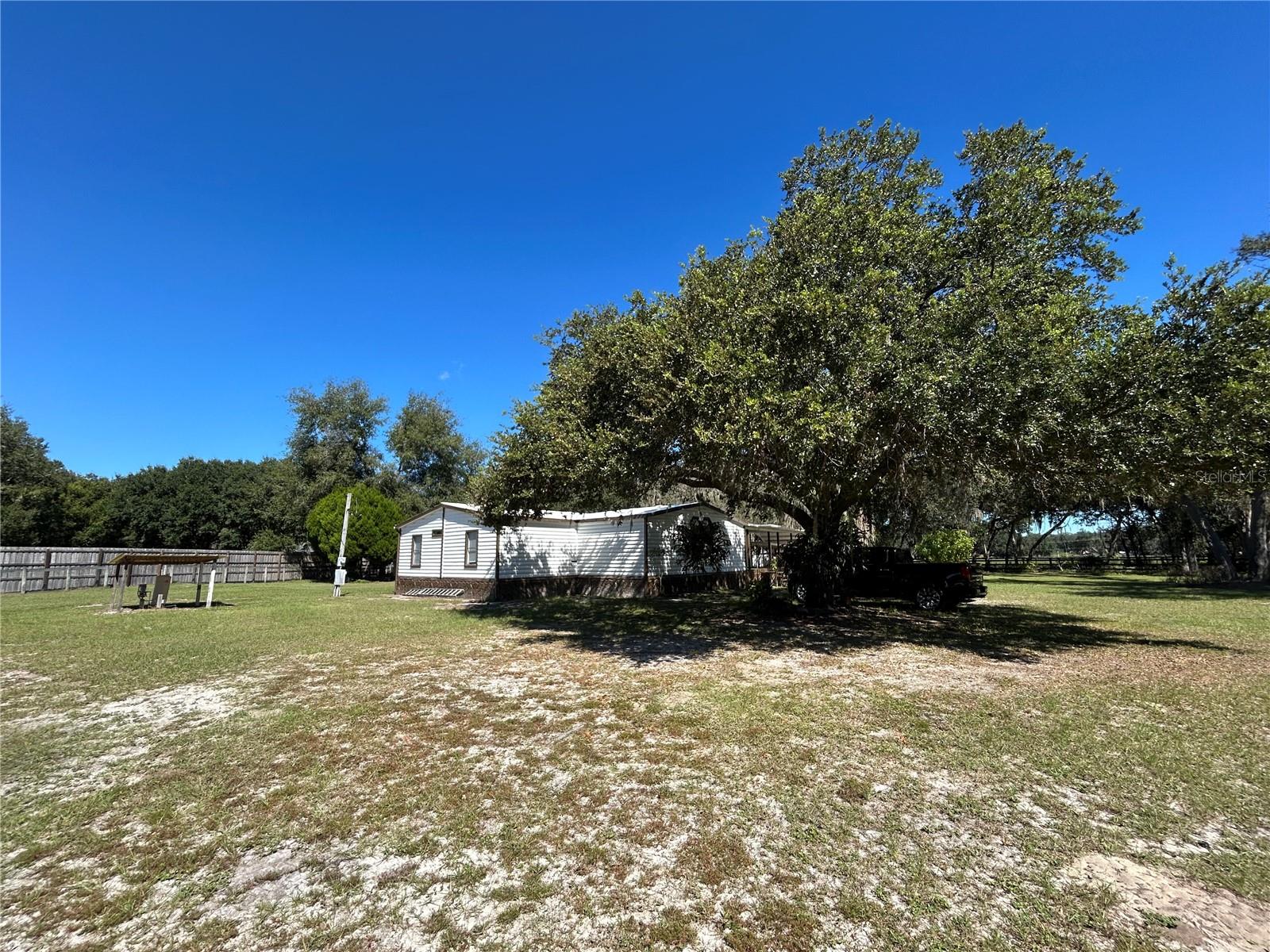 9720 N ROAD 33, POLK CITY, FL