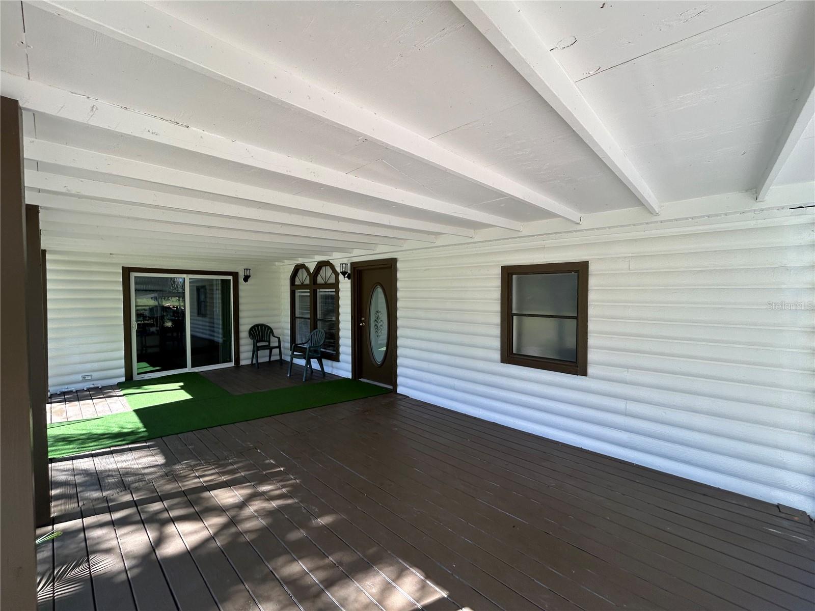 9720 N ROAD 33, POLK CITY, FL — photo 2