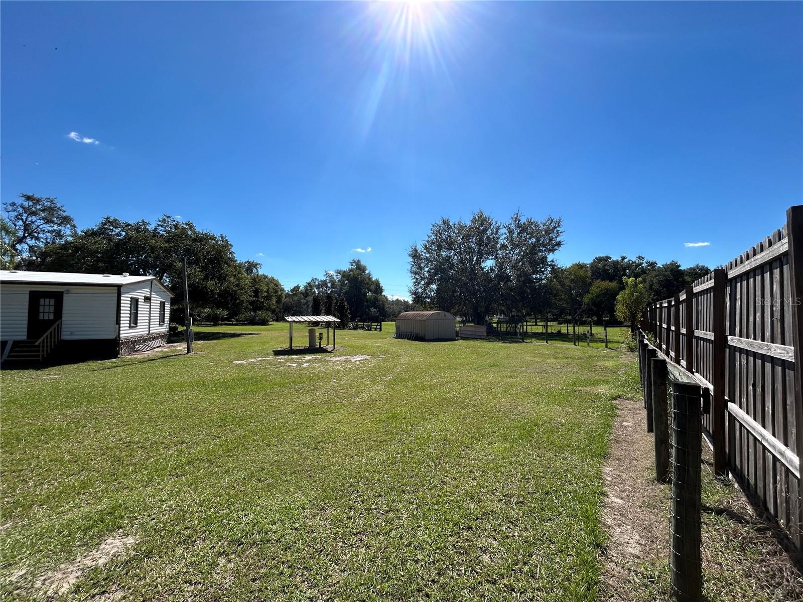 9720 N ROAD 33, POLK CITY, FL — photo 23