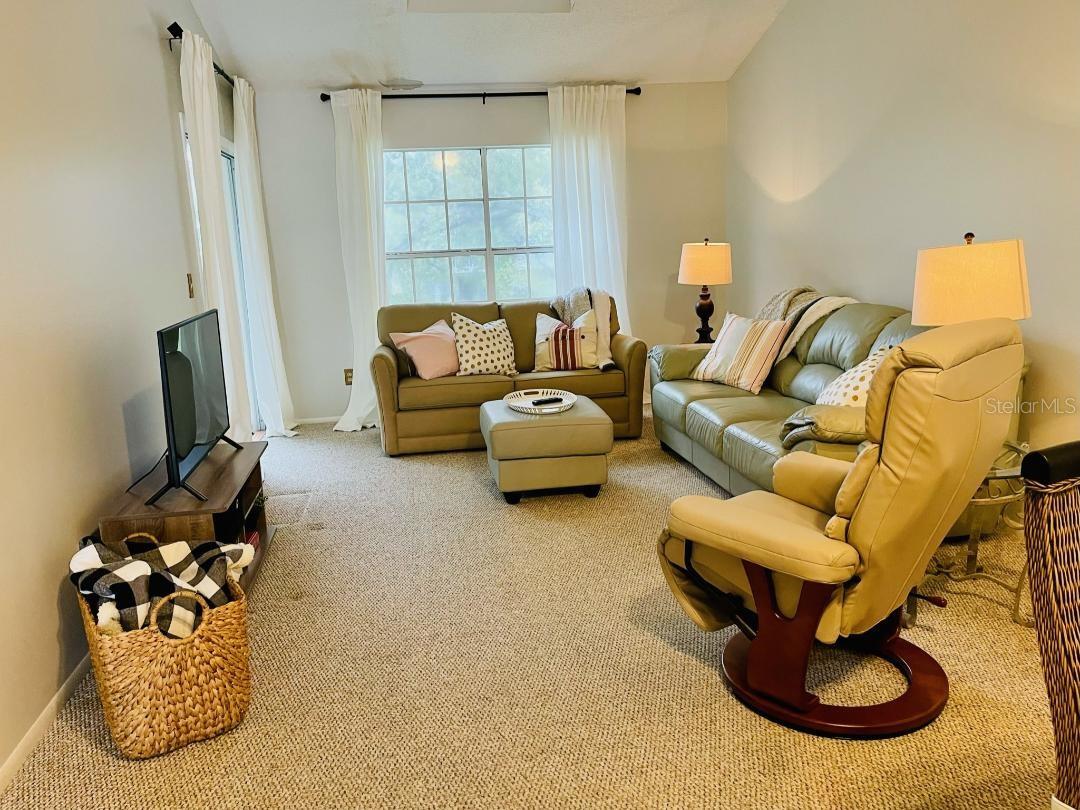 153 SUN ISLE CIR, TREASURE ISLAND, FL — photo 5