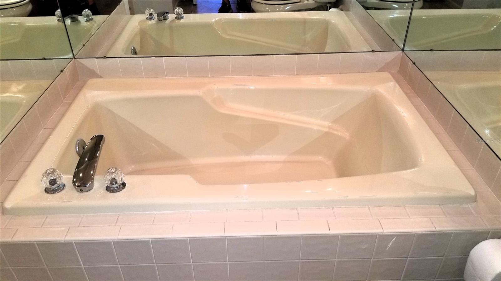 153 SUN ISLE CIR, TREASURE ISLAND, FL — photo 20