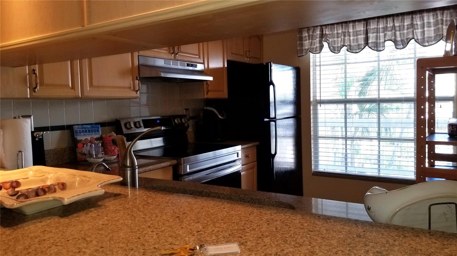 153 SUN ISLE CIR, TREASURE ISLAND, FL — photo 34