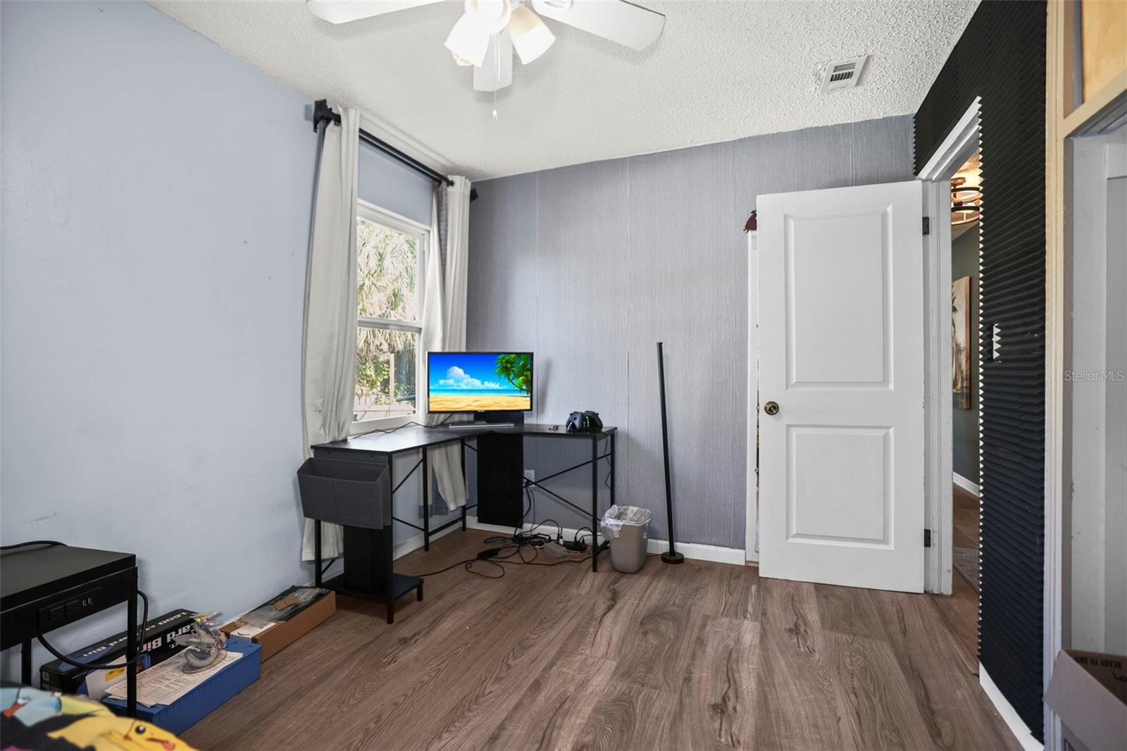 7000 13TH ST N, ST PETERSBURG, FL — photo 37