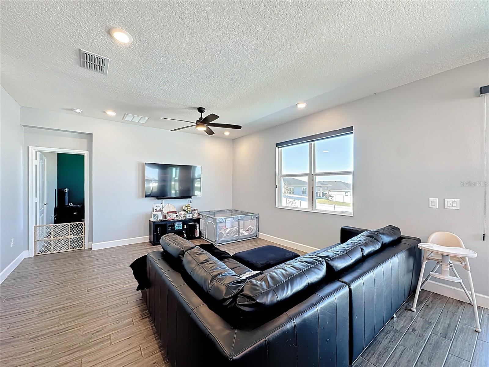 1404 GERANIUM DR, MASCOTTE, FL — photo 45
