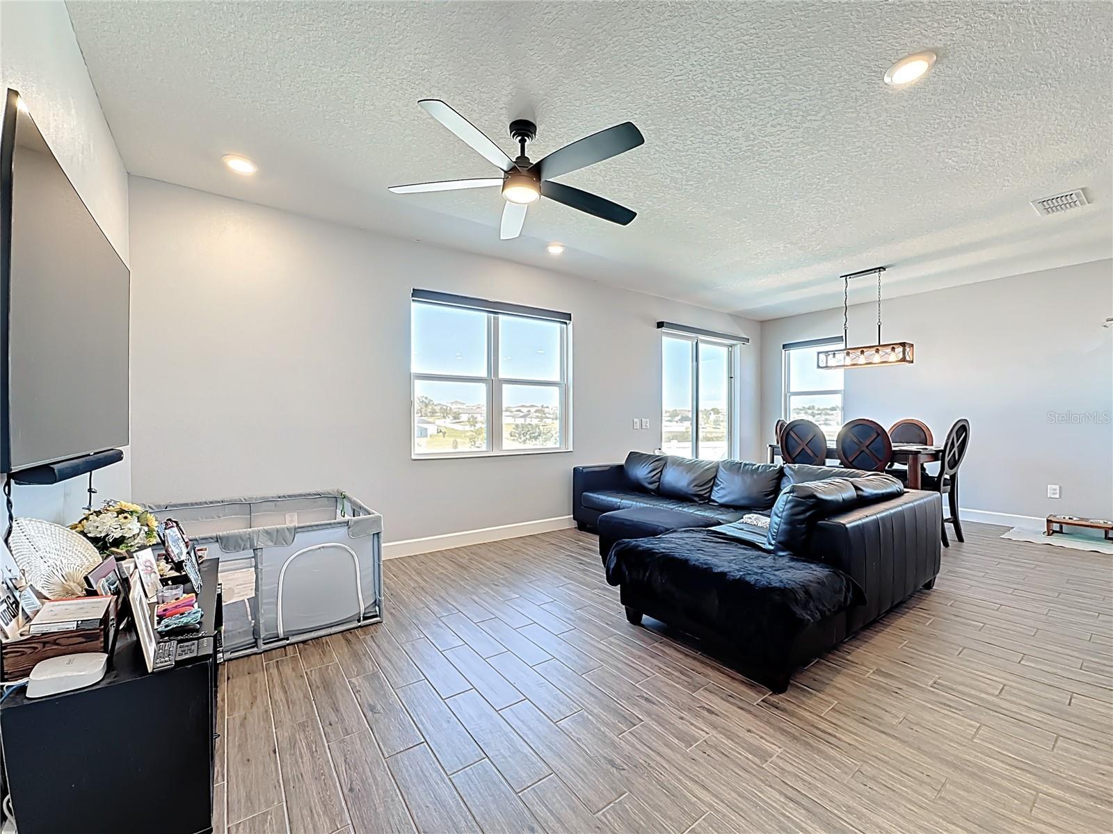 1404 GERANIUM DR, MASCOTTE, FL — photo 47