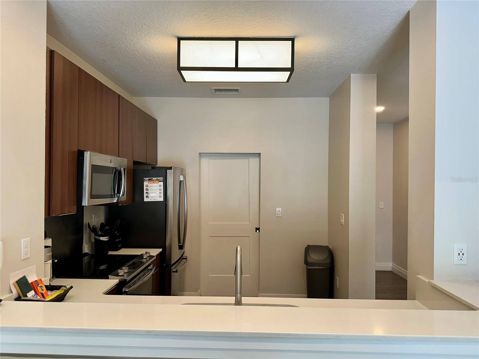 14501 GROVE RESORT AVE #2101, WINTER GARDEN, FL — photo 4